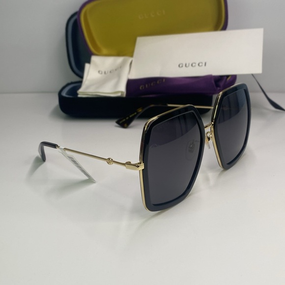 💯- New Authentic GUCCI GG0106S 001 - AS SEEN ON JENNIFER LOPEZ - Picture 4 of 17